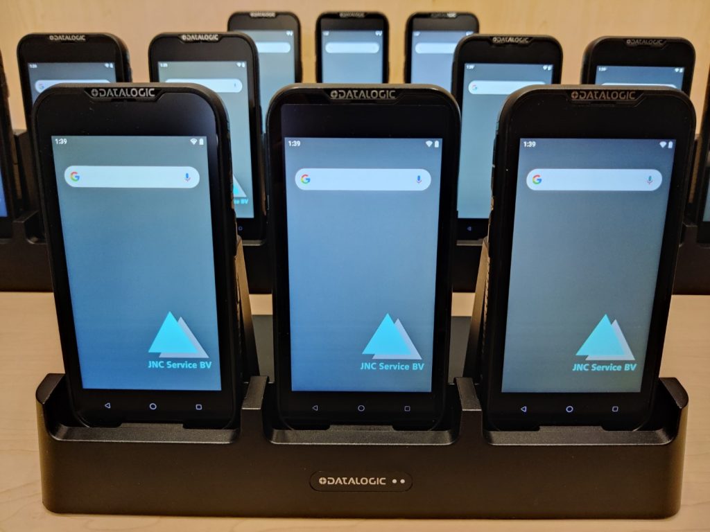 Datalogic Memor 10 in een 3 slot cradle